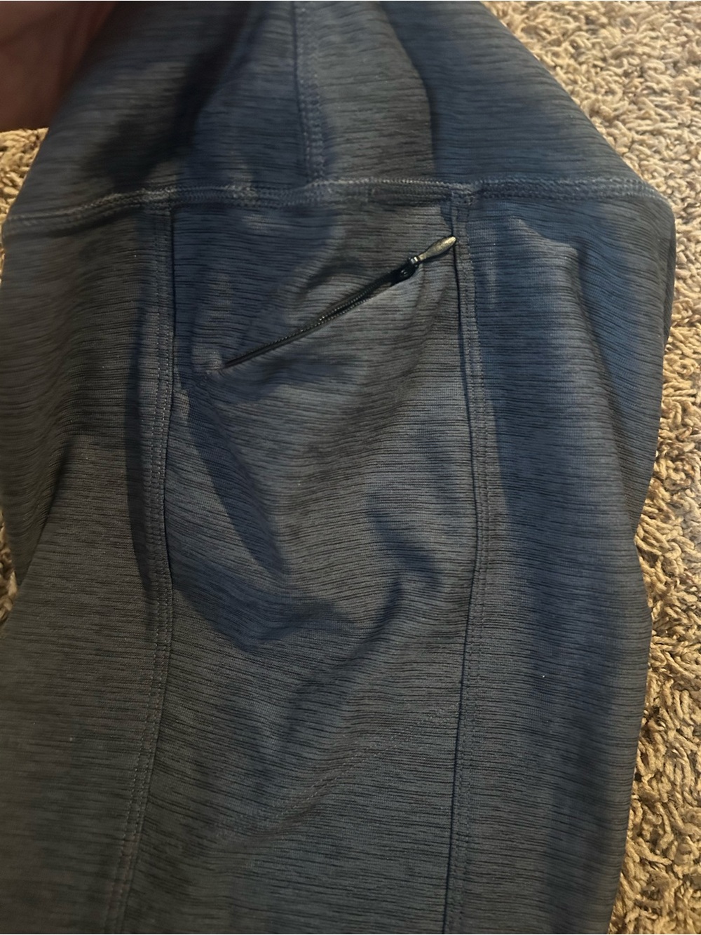 2 pair PINK Victoria Secret
ULTIMATE leggings - Picture 10 of 10